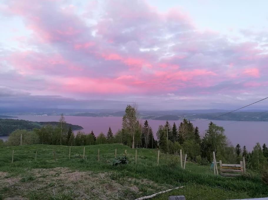 Guesthouse Hamran Mosvik Exterior photo